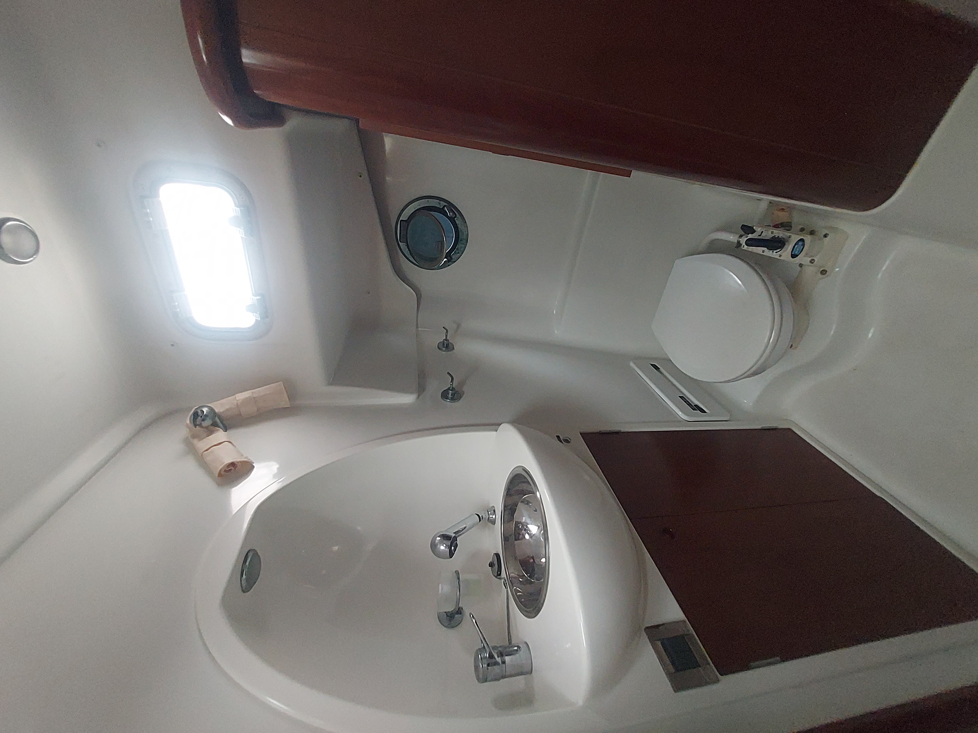 slider 8 Beneteau Swift Trawler 42